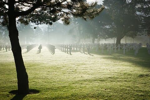 US CEMETERY