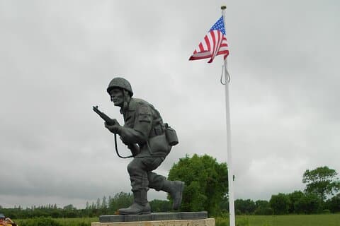 Private Tour American D-Day Airborne Experience