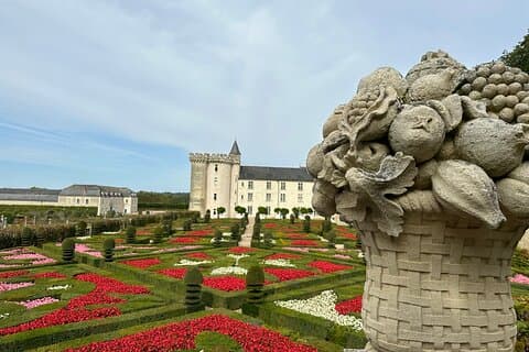 Private Driver from Normandy to Tours or Amboise Loire Valley
