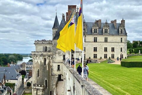 3-day Private 6 Loire Castles, Mont Saint-Michel, Honfleur, Rouen
