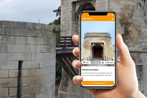 Caen Self-Guided City Walking Tour & Scavenger Hunt
