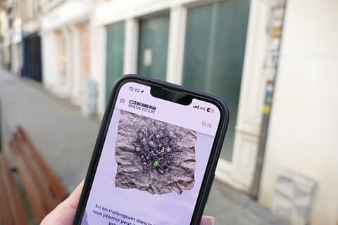 Escape game in city Bordeaux as a team
