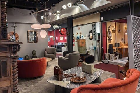 modern furniture at the Serpette market