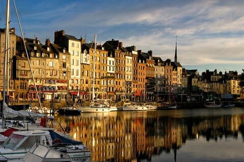 Rouen and Honfleur Full Day Private Tour from Paris