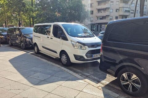 Private transfers between Paris and Spain