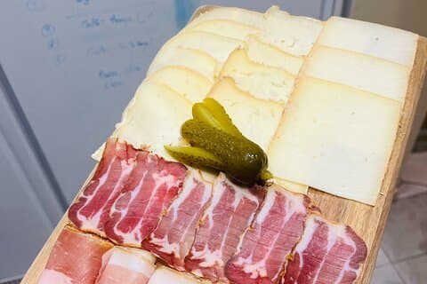 Blind Wine and Gastronomy Experience in Bordeaux
