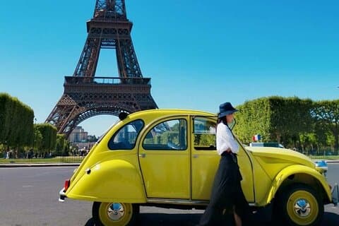 Secret Left Bank: Private 2CV Tour through Historic Paris