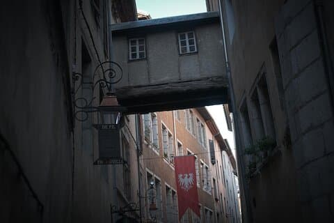 What secret is behind this bridge?