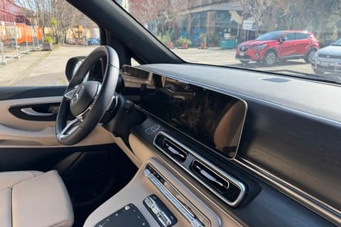 Transfer between airport and betting in Van 24/24_ 7J/7