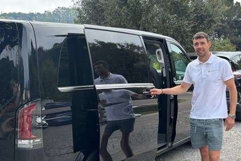 Private Tour from Nice to Saint Tropez, in Spanish or English