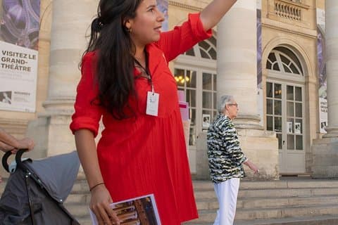 BordeauxPrivate Tour in Spanish Goya and its Secrets