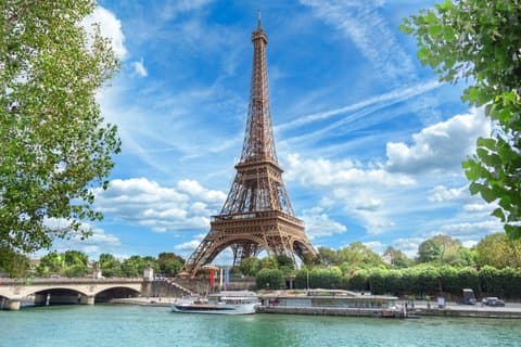 Paris Iconic Sites | Private Day Trip from Le Havre
