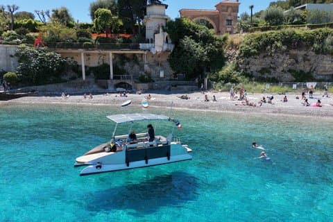 Exclusive Tour on a Solar Boat with Professional Captain