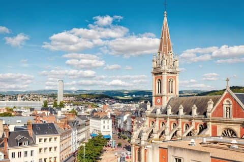 Hello Rouen: 2-Hour Intro City Walk with Local Guide