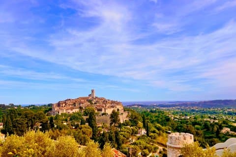 Private Tour of Saint Paul de Vence with Pierre