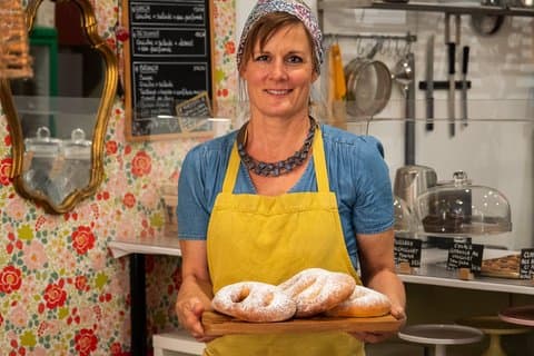Discover the sweet specialties of Nice with a pastry chef