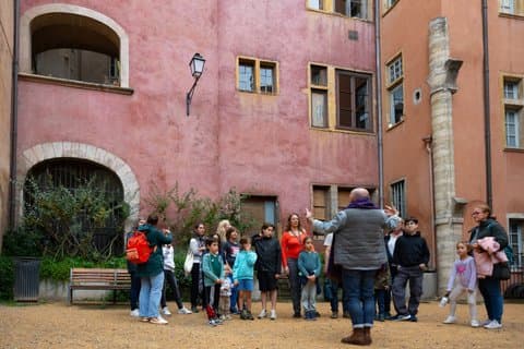 Story tour of Old Lyon for children