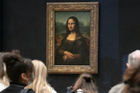 Skip the Line Guided Tour of Louvre Highlights