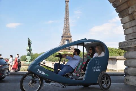 Private Sightseeing Guided Tour by Electric Pedicab (1-2 guests)