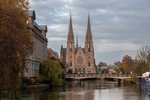 Strasbourg: Notre-Dame Cathedral Guided Walking Tour