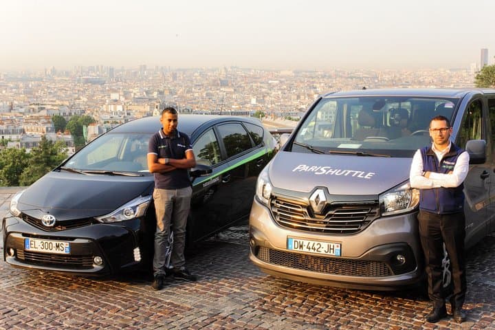 Paris Shuttle Car Picture