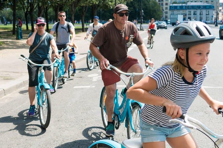 Four Hours Bike Tour