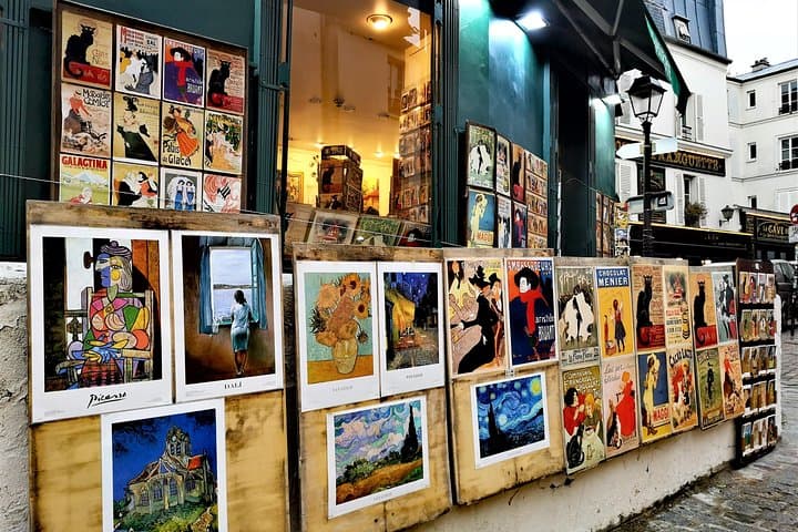 Sacred Heart and Montmartre with private guide