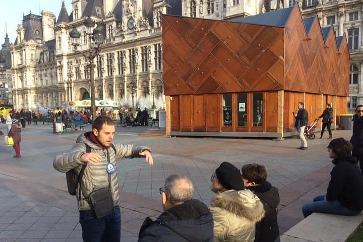 Marais District 2-Hour Private Walking Tour in Paris