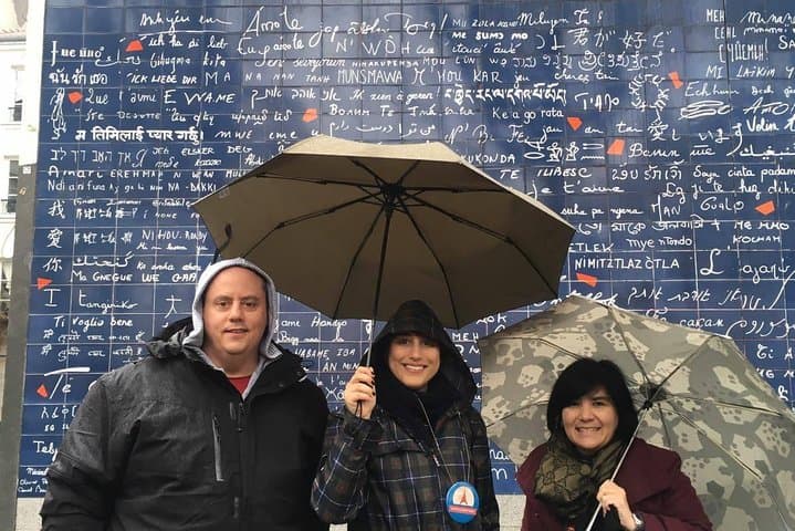 Montmartre & Sacré Coeur Private Historical 2-Hour Walking Tour in Paris