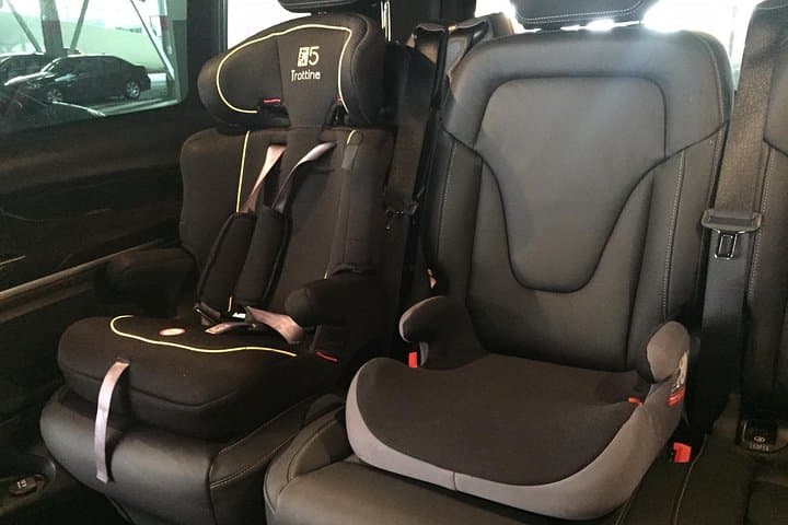 Private Van Transfer to or from Beauvais Tillé Airport