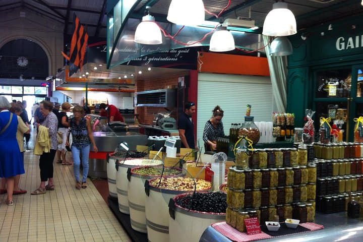 Covered market in Narbonne