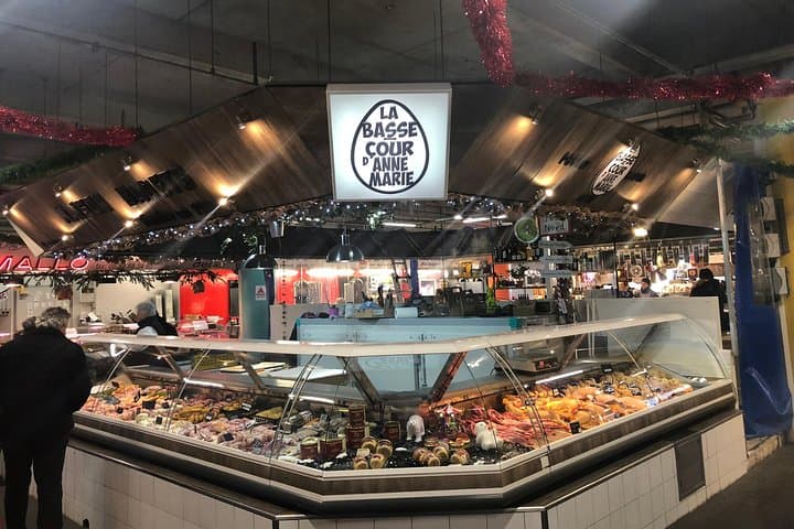 Bordeaux Sweet & Savory Food Tour with Wine Tasting