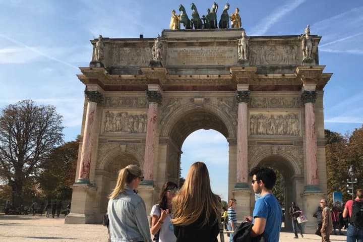 Private Louvre Teens Tour