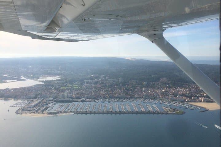 Private Sightseeing Flight above the Arcachon Bay