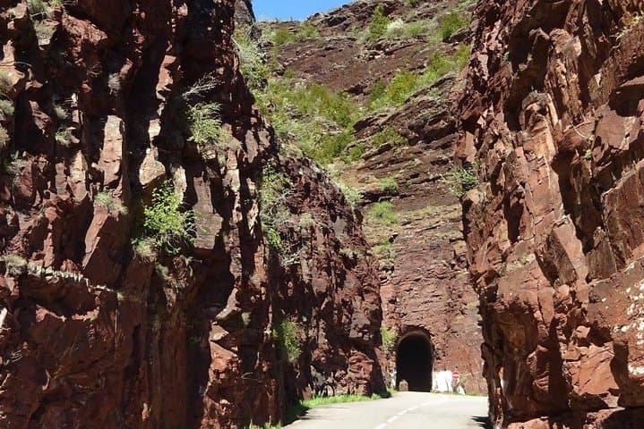The Colorad of Nice - Private Tour of Cians & Daluis Canyons