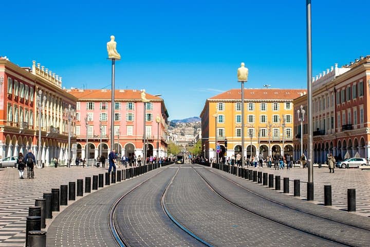 Nice Place Massena Tram
