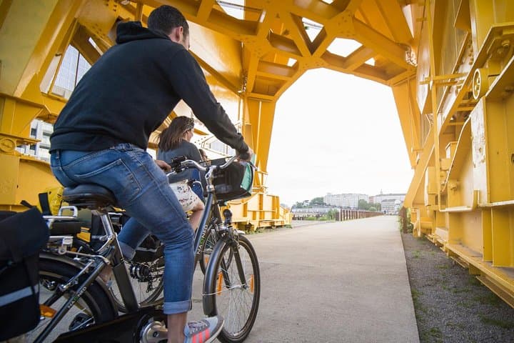 PANORAMA TOUR OF NANTES by electric bike