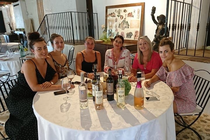 Wine tasting class