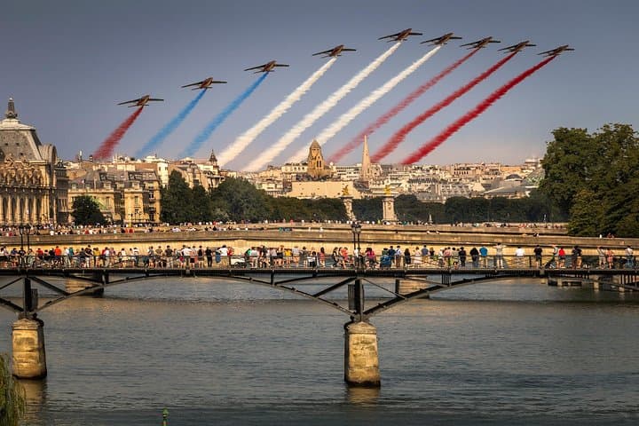 Paris - Historic Guided Walking tour