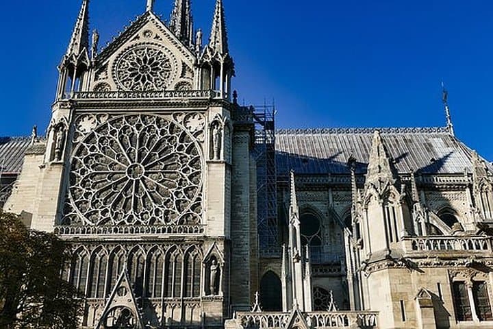 The Best of Medieval Paris Walking Tour