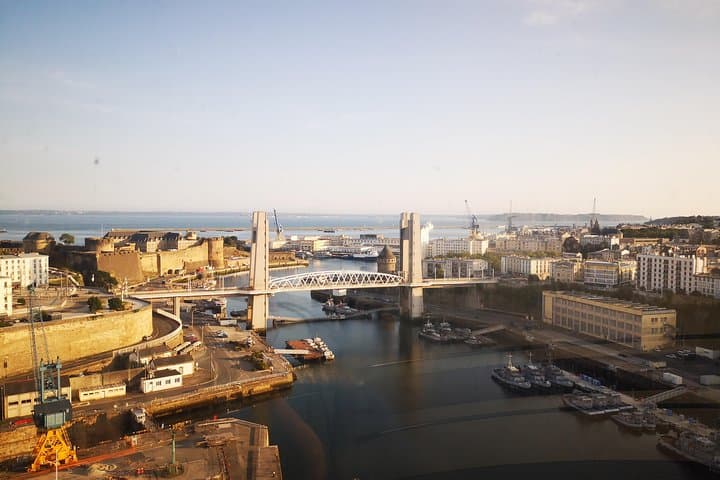 The view on the harbour from the cable cars