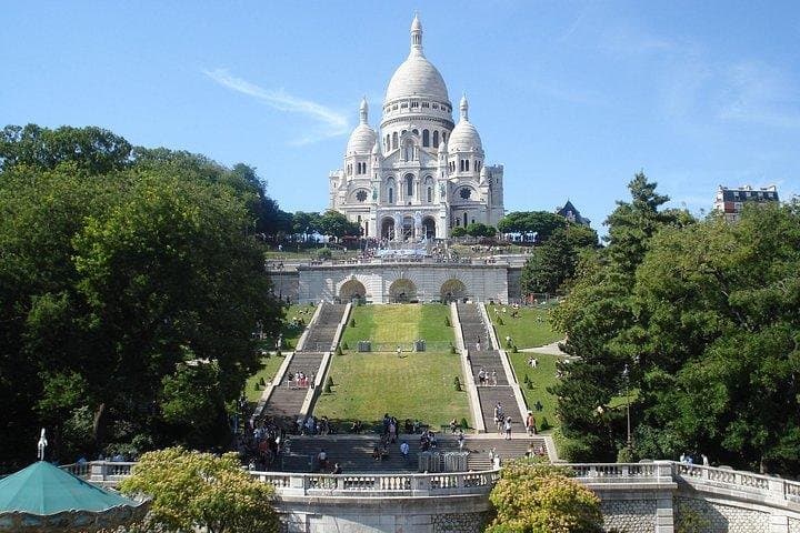 Paris By Day - Motion Tour - Private Tour
