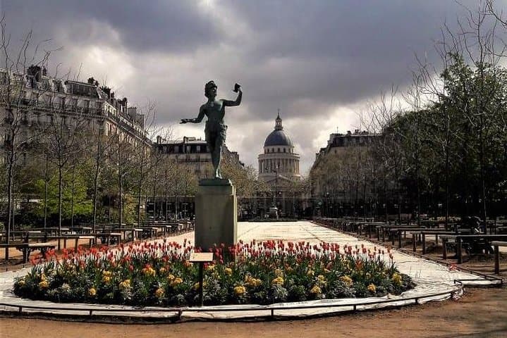 Charming gardens