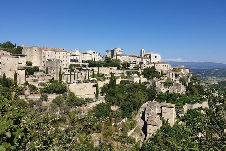 Full day of the top 3 Luberon Hilltop Villages from Marseille / Aix-en-Provence
