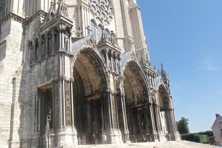 Chartres Cathedral - Transportation Private Trip