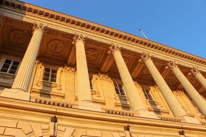 Freemasons, Myths and Revelations about a Secret Society