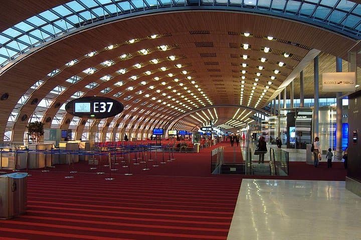 VIP transfer with Ford Explorer from CDG TO PARIS/DISNEY OR BACK