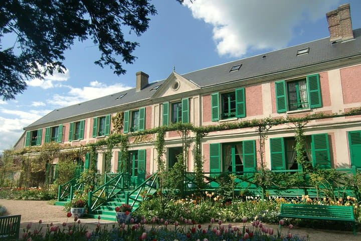Private Tour: Rouen and Giverny Day Trip from Bayeux
