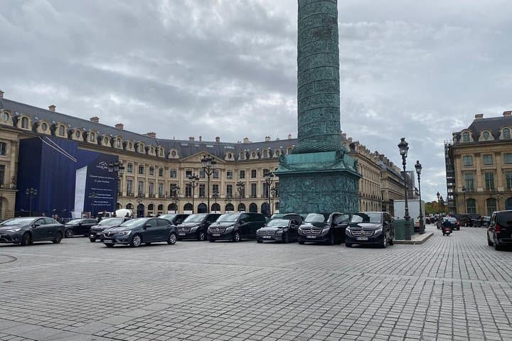 Paris Airport Transfers - Private Car