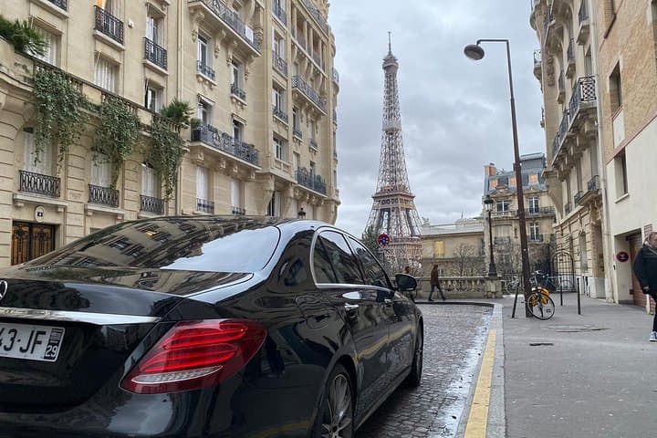 City Cab Paris Private Visit in Paris